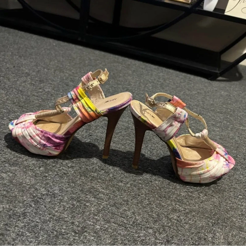 Apt. 9 Pink and Orange Stiletto Heels with Platform - Picture 1 of 6